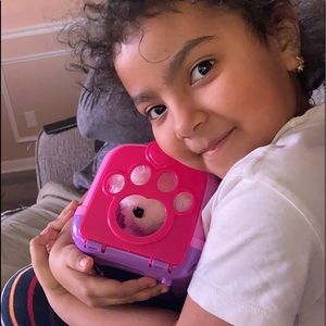 Meet your Posher, Sindy